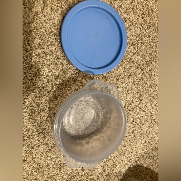 Vintage Tupperware One Touch Sheer Bowl 2514A Lid 16 oz 500 ml blue clear round - Picture 1 of 7